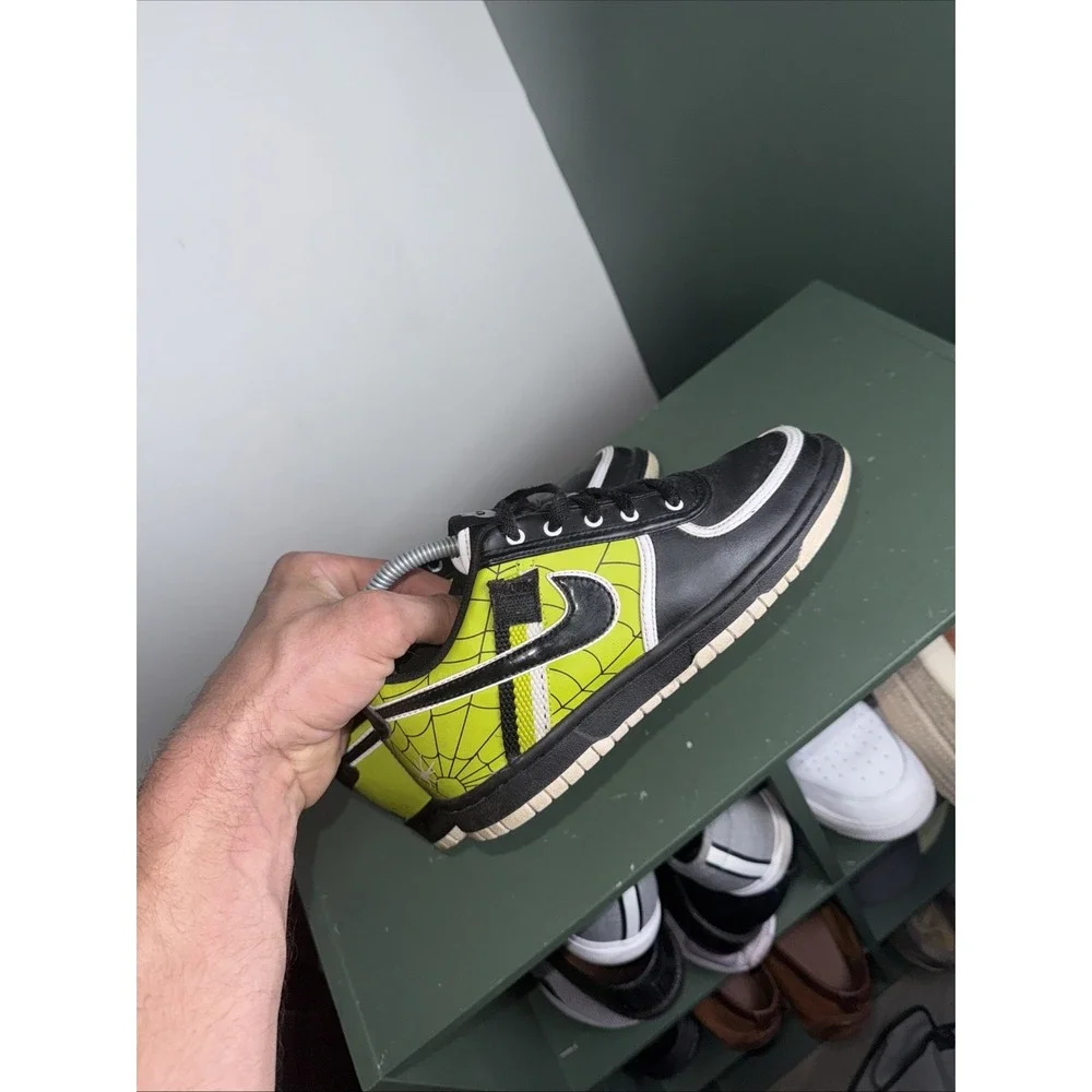 EUC Nike Vandal Low GS 'Glow‎ In Dark Spider Web' Sz 5Y